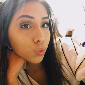 Meet your Posher, Jackie